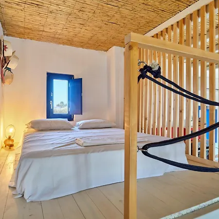 2 Bed - Sleeps 6 - Pets - Pool - Parking Villa Páros